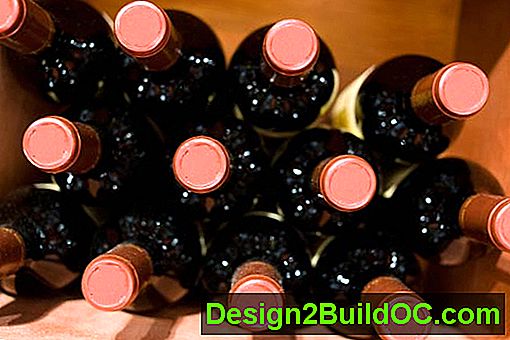 botellas de vino apiladas horizontalmente, 10 usos