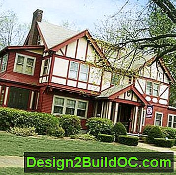 primjer najbolje stare kuće u susjedstvu visina park šuma povijesne općine Springfield Massachusetts