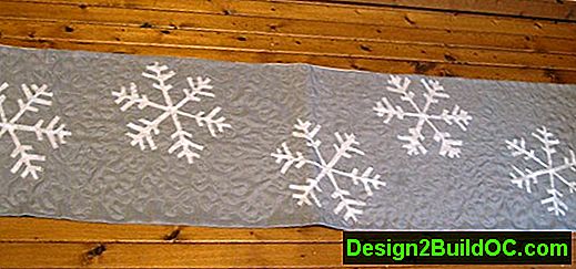 Winter Wonder Quilted Snowflake Wall Hanging Pattern - Lifestyle - 20242024.MarMar.ThuThu